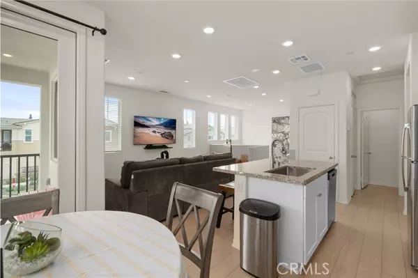 Fontana, CA 92336,16570 Wyndham #12