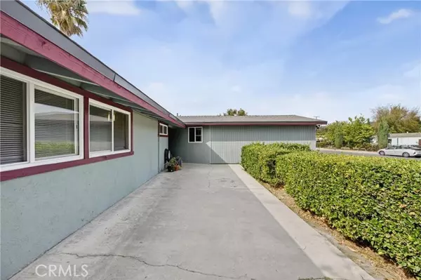 Pomona, CA 91768,2484 Barjud