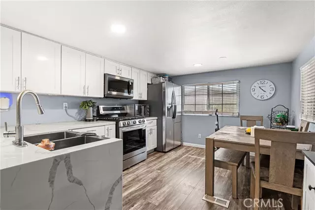 San Bernardino, CA 92410,760 E 9TH #117