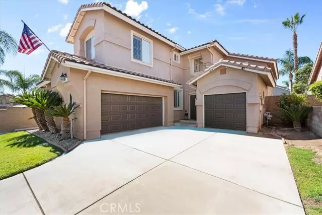 Fontana, CA 92336,5418 Wagon Way