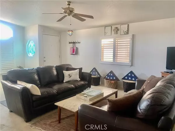 Hemet, CA 92545,1250 N Kirby #132