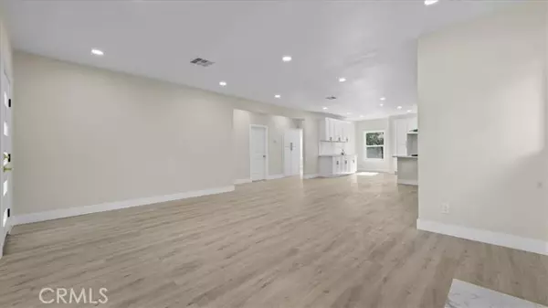 Riverside, CA 92501,3958 4th