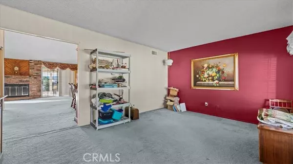 Banning, CA 92220,4968 W Hoffer