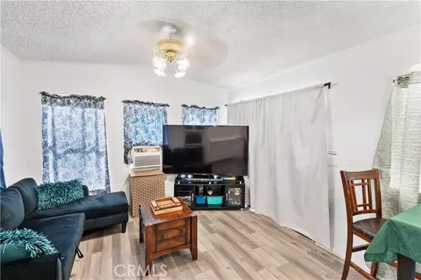 Jurupa Valley, CA 91752,11416 Holmes Avenue #3