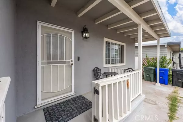 Rialto, CA 92376,276 Merrill