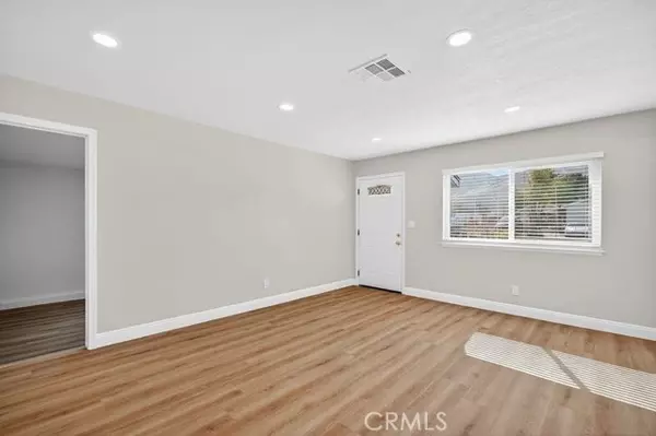 Bloomington, CA 92316,18222 10th