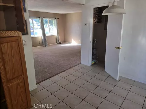 4995 N Stoddard Avenue, San Bernardino, CA 92407