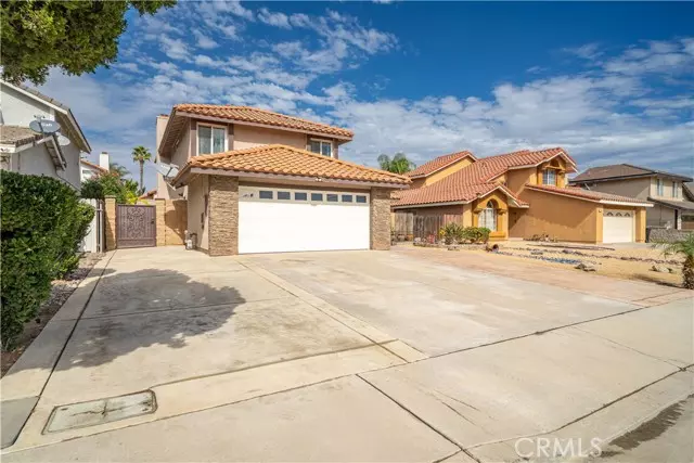 Fontana, CA 92336,17222 Fern