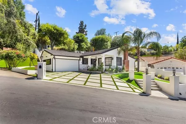 5201 Sale Avenue, Woodland Hills (los Angeles), CA 91364
