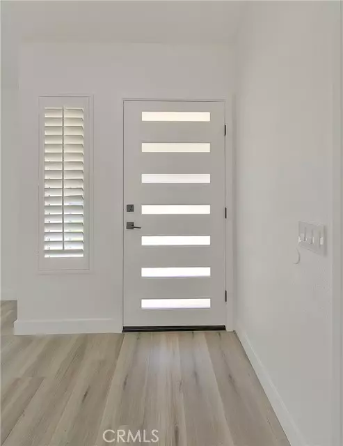 Moreno Valley, CA 92557,24472 Old Country