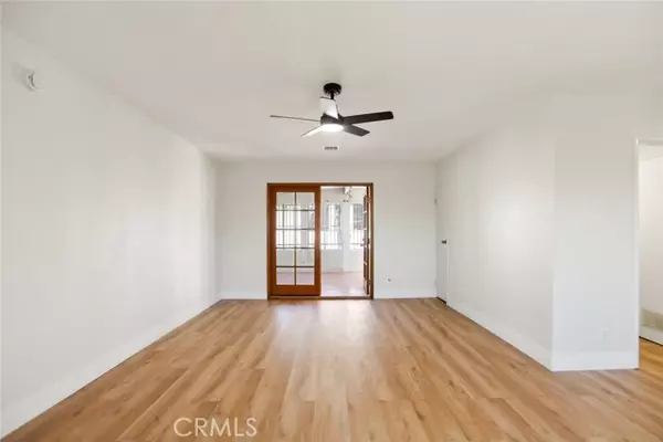 Sun Valley (los Angeles), CA 91352,8216 Glencrest