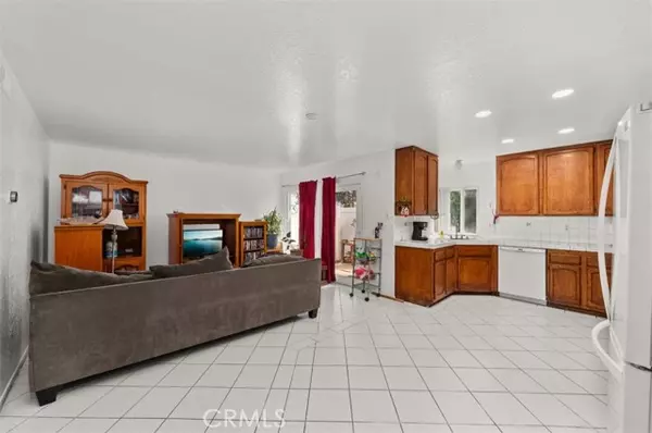 Pomona, CA 91766,36 Westbrook