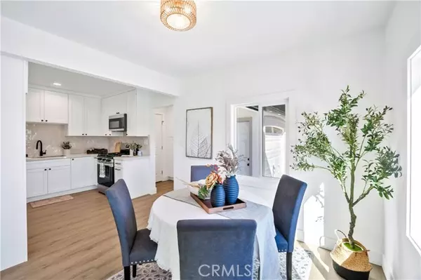 Riverside, CA 92504,8681 California