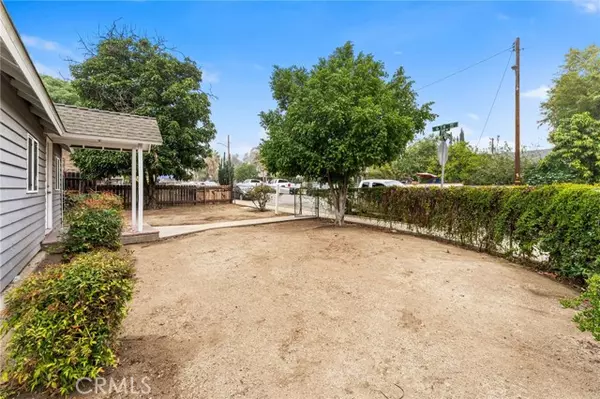 Upland, CA 91786,609 N 6th Avenue