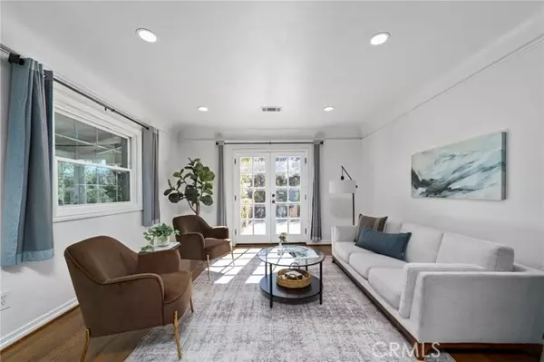 Pasadena, CA 91104,1697 N Allen