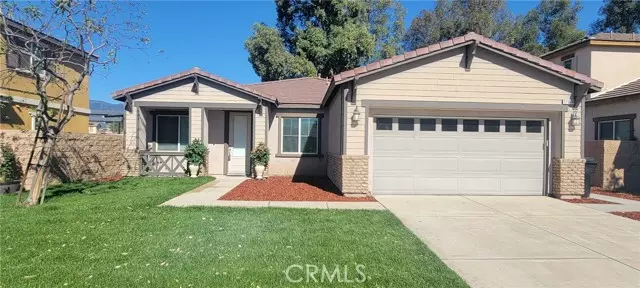 Fontana, CA 92336,17074 Elaine Court