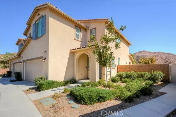 Corona, CA 92883,24218 Hillcrest