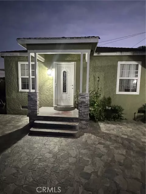 12716 Cookacre Avenue, Lynwood, CA 90262