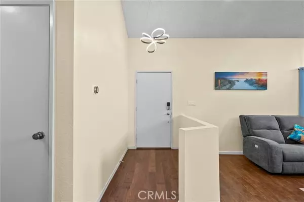 Chatsworth (los Angeles), CA 91311,10059 Hillview Ave