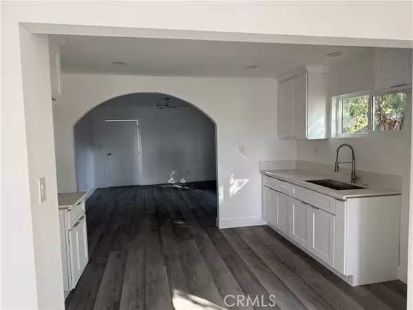 San Bernardino, CA 92410,1354 W Congress Street