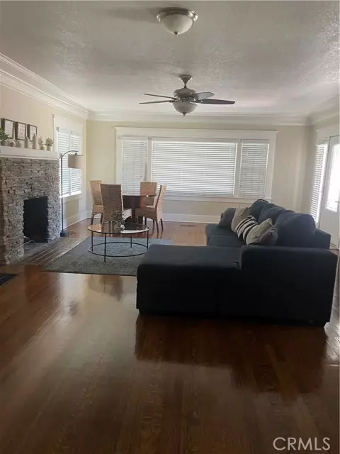 Claremont, CA 91711,596 E Arrow Highway