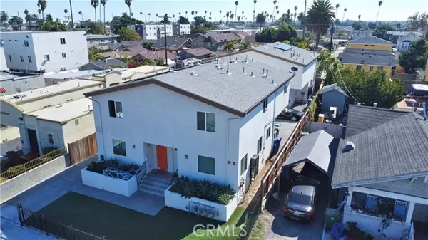 Los Angeles, CA 90044,630 W 79th