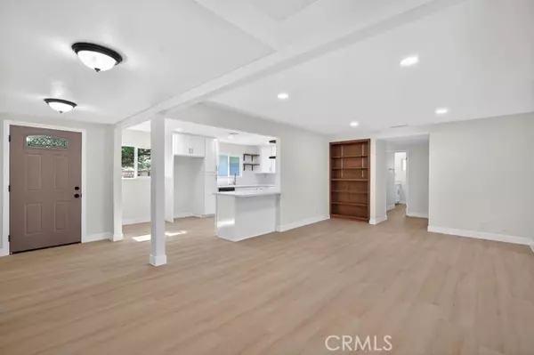 Rialto, CA 92376,606 E Jackson