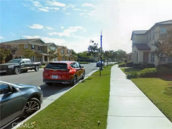 Ontario, CA 91762,5016 S Centennial Circle