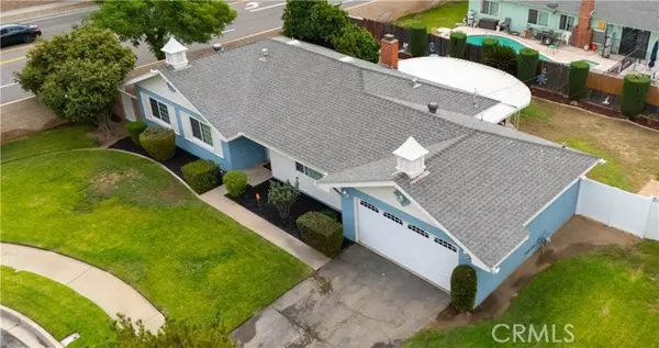 Rialto, CA 92376,885 E Home