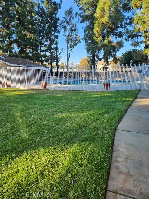 Pomona, CA 91767,2410 N Towne Avenue #37
