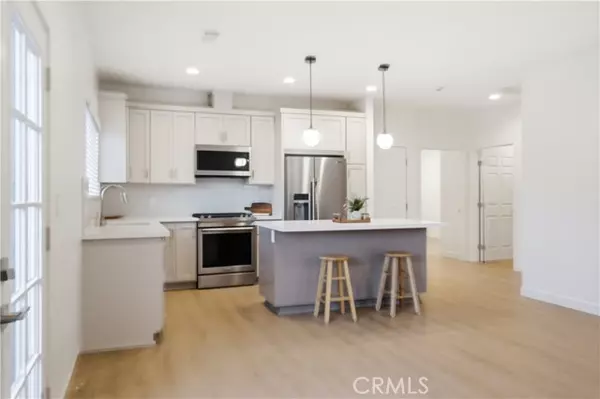 San Dimas, CA 91773,215 E 2nd Street #A