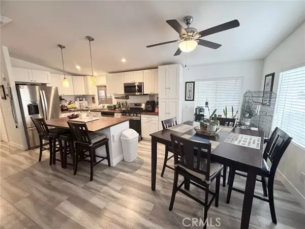 La Verne, CA 91750,2755 Arrow Highway #52