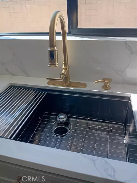 Chino, CA 91710,4887 Philadelphia Street