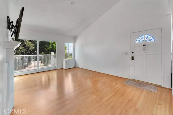 San Pedro (los Angeles), CA 90732,1301 Via Sebastian #24