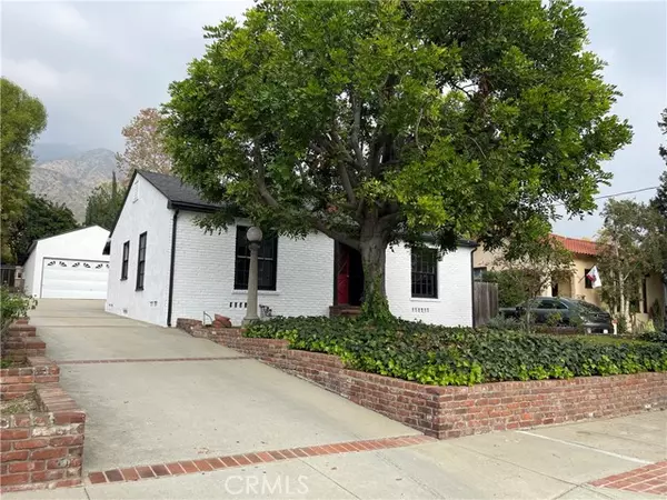 Sierra Madre, CA 91024,643 W Alegria