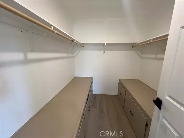 Redlands, CA 92374,1233 Lawton