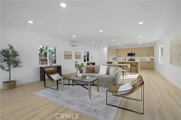 Brea, CA 92821,320 S Redwood