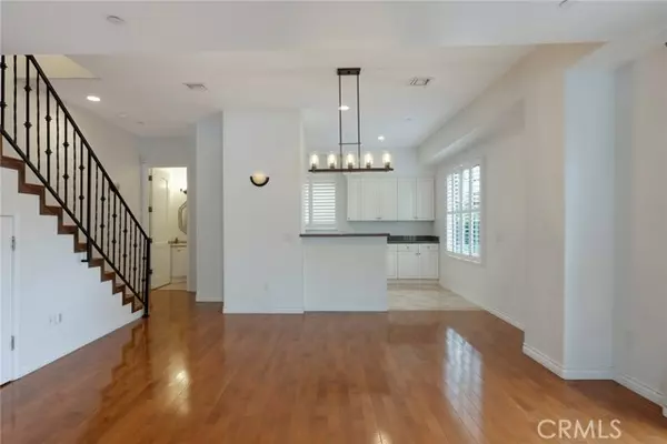 Valley Village, CA 91601,5027 Colfax Avenue #1