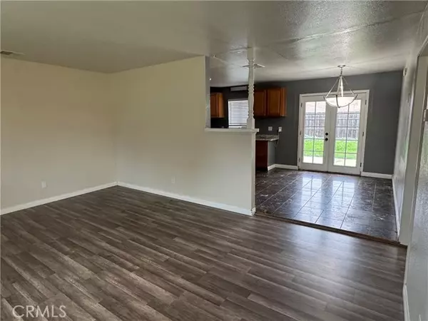 Visalia, CA 93291,1600 W Robin Drive