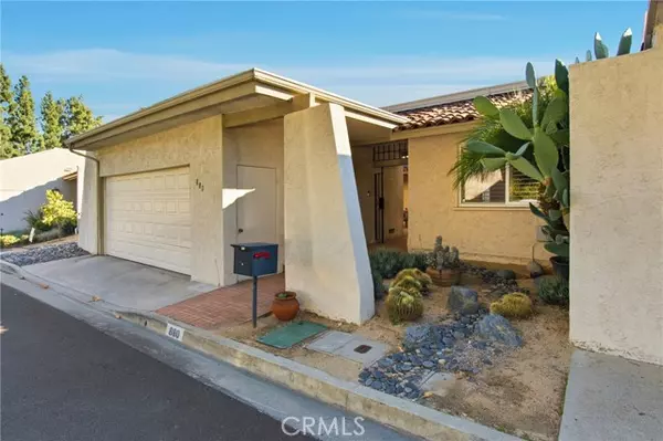 Claremont, CA 91711,880 W Highpoint