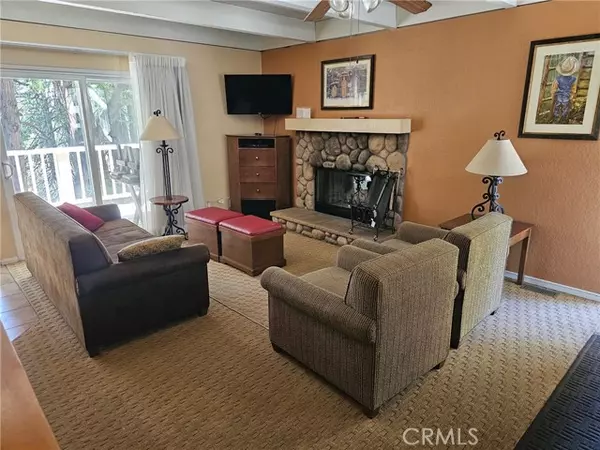 Lake Arrowhead, CA 92352,312 Canyon Crest