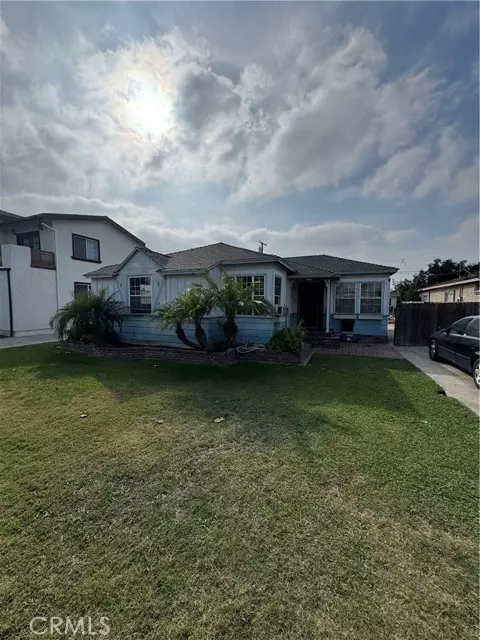 Downey, CA 90241,7452 Benares Street