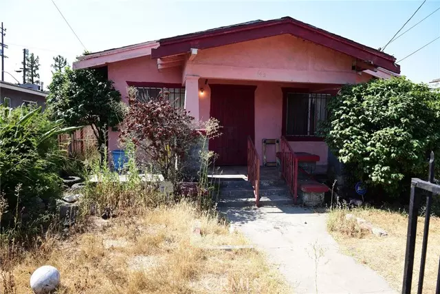 Los Angeles, CA 90037,142 W 58th