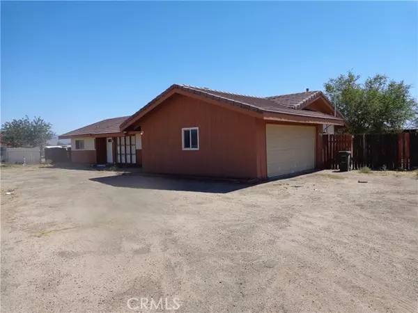 Apple Valley, CA 92307,19993 Rimrock