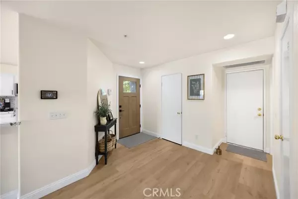 Fontana, CA 92336,16294 Los Coyotes