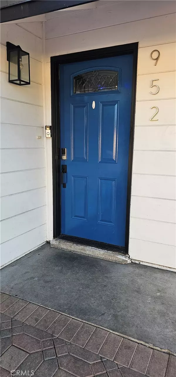 La Puente, CA 91744,952 Graybar