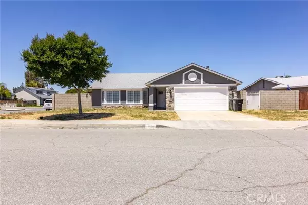 912 Baker Street, San Jacinto, CA 92583