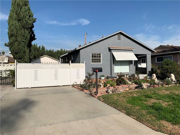 8733 Dalen Street, Downey, CA 90242