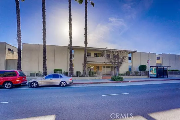 Long Beach, CA 90810,3265 Santa Fe Avenue #59