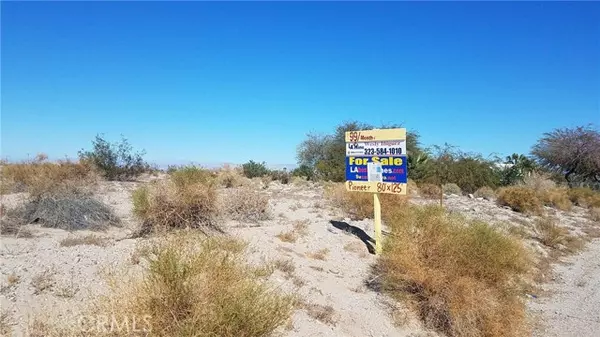 2591 Pioneer Avenue, Salton City, CA 92274